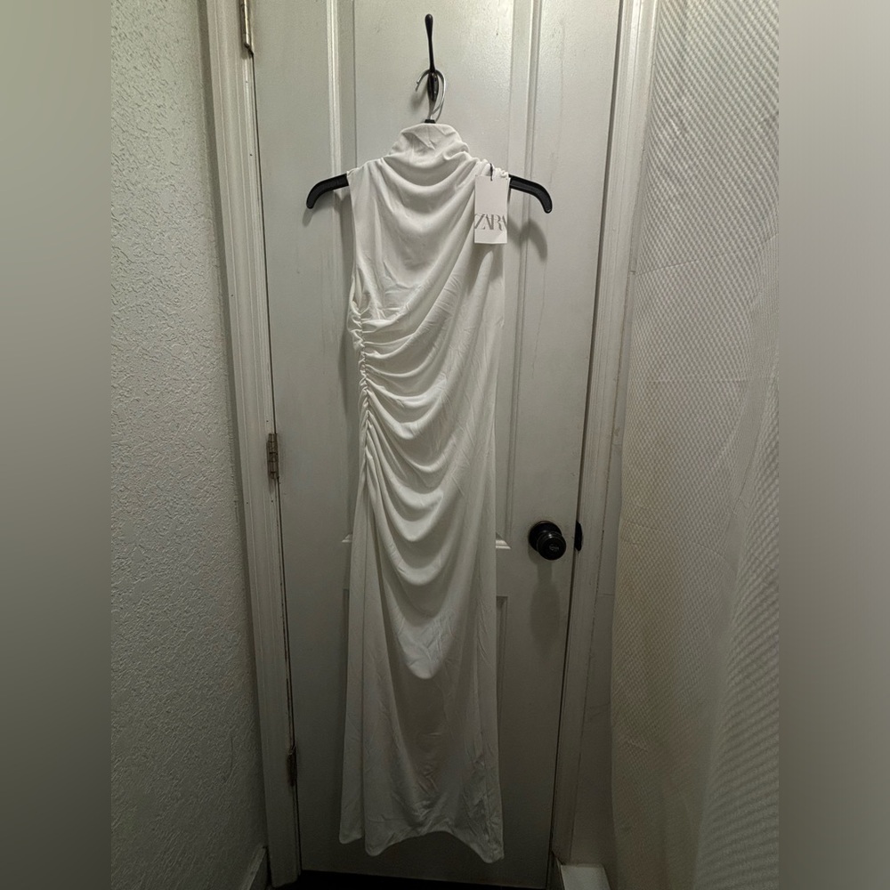 New Elegant Zara Gown
